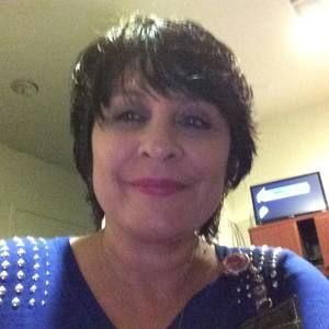 Meet your Posher, Leah